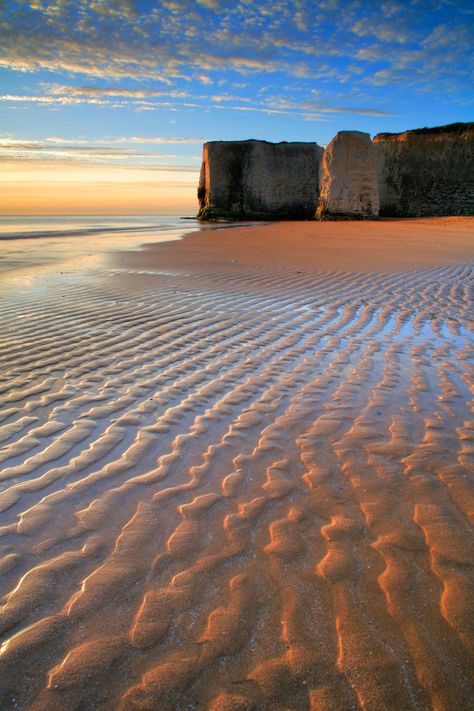 Botany Bay Kent, Broadstairs Kent, Body Surfing, British Beaches, White Cliffs, Botany Bay, Charity Shops, Kent Uk, Rock Pools