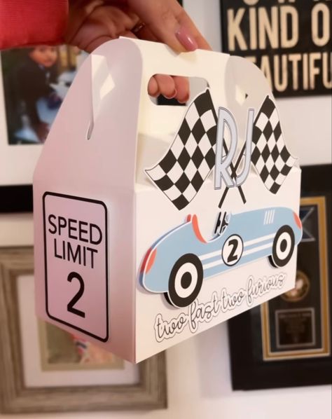 Neutral Car Theme Birthday, Two Fast Goodie Bags, 1st Birthday Car Theme, Vintage Car Birthday Party, Two Fast Birthday Party Boy, 2 Fast Birthday Party, Race Car Themed Birthday Party, Two Fast Two Furious, Vintage Car Party