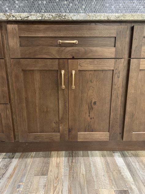 Dark Hickory Kitchen Cabinets, Stained Hickory Kitchen Cabinets, Hickory Cabinets Kitchen, Rustic Hickory Kitchen, Raised Panel Kitchen Cabinets, Hickory Kitchen Cabinets, Kitchen Design Countertops, Hickory Kitchen, Hickory Cabinets