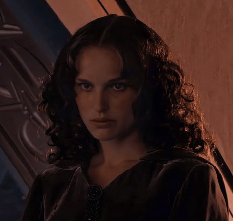 Star Wars Icon Star Wars Padme, Padmé Amidala, Revenge Of The Sith, Padme Amidala, Chefs Kiss, Lord Voldemort, The Sith, Natalie Portman, Digital Music