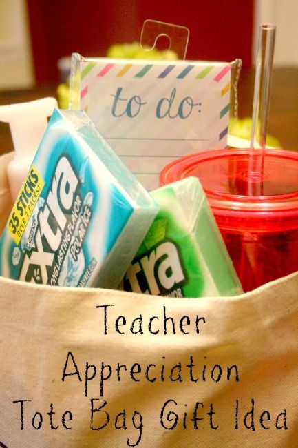 my life homemade: Teacher Appreciation Tote Bag Gift Idea Teacher Tote Bag Gift, Teacher Gift Bags, Diy Nursing, Teachers Week, Teacher Tote Bag, Birthday Basket, Teacher Tote, Stocking Stuffers For Kids, Diy Teacher Gifts