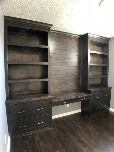 Diy Office Built Ins With Desk, Built In Desk And Shelves, Home Office Built Ins, Home Library Rooms, Office Built Ins, Home Office Cabinets, Diy House Renovations, Office Nook, Home Library Design