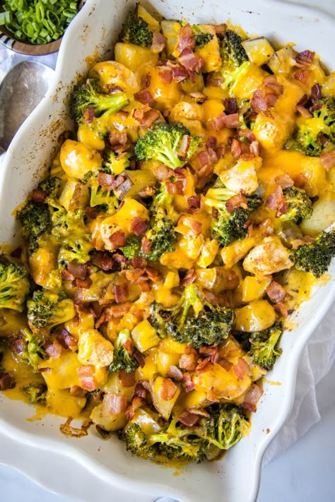 Loaded chicken potato casserole is hearty, filling, and comforting, with tender potatoes and broccoli, juicy chicken, melty cheese, and smoky bacon. Basic Supper Ideas, Loaded Potato With Chicken, Chicken Broccoli Potato Cheese Casserole, Potato Supper Ideas, Chicken Potato Broccoli Casserole, Potato Lunch Recipes, Chicken Potato Casserole Recipes, Dinners With Potatoes, Chicken With Potatoes Recipes