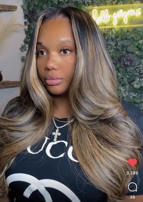 Black Hair Inspiration, Color For Black Hair, Silk Press Natural Hair, Highlight Wig, Honey Brown Hair, Quick Weave Hairstyles, Pretty Hair Color, Girls Hairstyles Braids, Dope Hairstyles