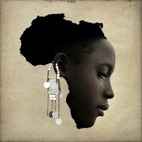 Map of Africa proposed by writer Mia Couto to denounce the situation of women on the continent African Traditional Religions, African Tattoo, African Women Art, Natural Hair Art, Afrique Art, Afrikaanse Kunst, Africa Art, Black Artwork, Black Art Pictures