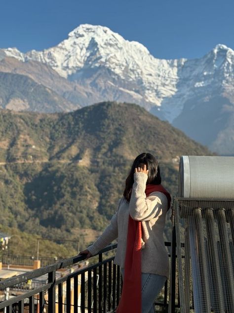 A day in Ghandruk, Nepal. Nepal Aesthetic, Portrait Aesthetic, Winter Photoshoot, Photoshoot Idea, Winter Aesthetic, Winter Essentials, Insta Story, Nepal, Winter Outfits