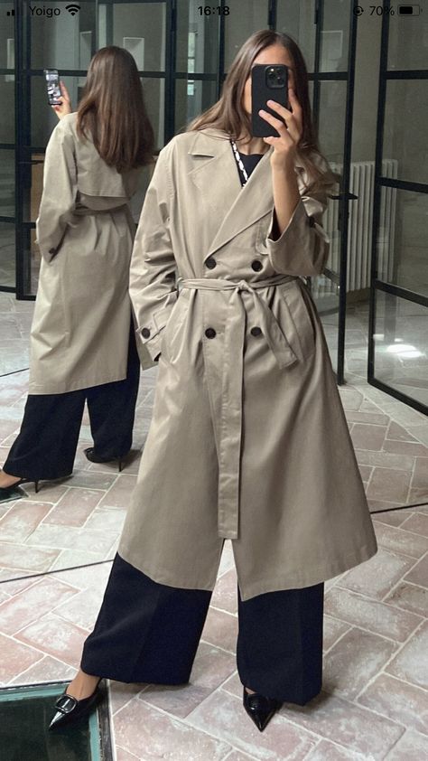 Coat With Belt, Waistcoat Dress, Long Trench, Long Trench Coat, Belted Trench Coat, Cardigan Sweater Dress, Leather Shirt, Blazer And Shorts, Skorts