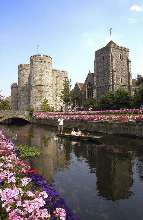 Westgate gardens Canterbury High Speed Train, Mystery Photos, Backpack Through Europe, West Gate, Photo Time, Kingdom Of Great Britain, British Countryside, England And Scotland, It's Friday