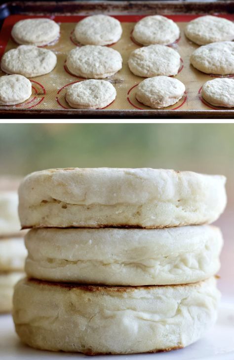 English Muffins With Sourdough Discard, Bread Starters, Sourdough Starters, Sourdough Breads, Recipe Using Sourdough Starter, Blueberry Crumb Cake, Sourdough English Muffins, Bread Biscuits, Making Sourdough Bread