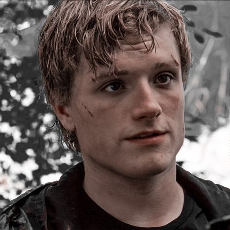 Hunger Games Josh Hutcherson, Sean Anderson, Hunger Games Peeta, Katniss And Peeta, Hunger Games 3, Peeta Mellark, Josh Hutcherson, Katniss Everdeen, Mockingjay