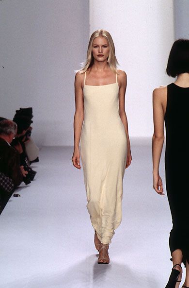 Calvin Klein Slip Dress, Calvin Klein 1996, Calvin Klein 90s Runway, 90 Minimalism, Rich Daughter, Runway 90s, Outfit Planning, 90s Calvin Klein, 90s Runway