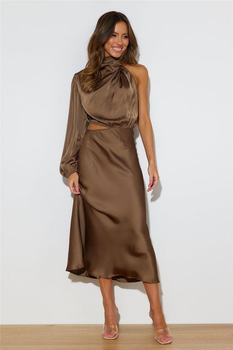 Midi Dress Brown, Brown Midi Dress, Tulle Midi Dress, Puff Long Sleeves, Dreamy Dress, Guest Dress, Halter Maxi Dresses, Wedding Guests, Flowy Skirt