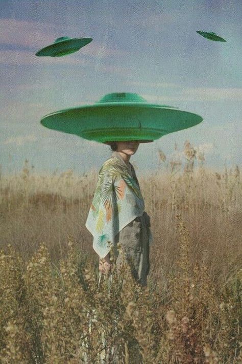 Carlos Pizarro 2015 Arte Indie, Surreal Collage, Wow Art, Art Pop, Retro Futurism, Surreal Art, Art Art, Collage Art, Surrealism