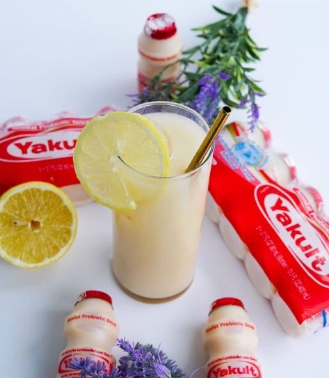 Lemon Yakult Drink, Yakult Lemonade, Yakult Drink Recipe, Yakult Drink, Lemon Cucumber, Probiotic Drinks, Soda Drink, Lemonade Drinks, Decorative Lines