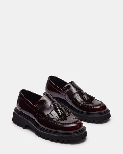 Nice Dress Shoes For Men, Man Footwear, Shoes Loafers, Fancy Shoes Men, Burgundy Dress Shoes Men, Platform Loafers Outfit Men, Mens Fall Shoes, Men Dress Shoes, Old Money Shoes Men