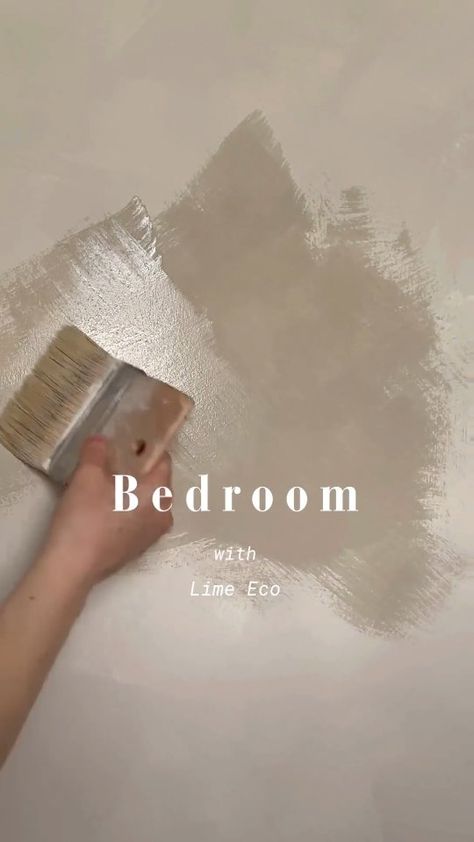 Impera Italia | Venetian Plaster, Microcement & Metallic Paints | Feeling inspired for a little DIY?🏡���👨‍🎨 Give our DIY metallic paints a go, and you’ll see how easy it is to transform your space!✨️ They... | Instagram Diy Wall Plastering, Plaster Effect Paint, Wall Effects With Paint, Paint Effects On Walls, Wall Paint Diy, Textured Wall Paint, Plaster Walls Diy, Microcement Walls, Japandi Home Decor