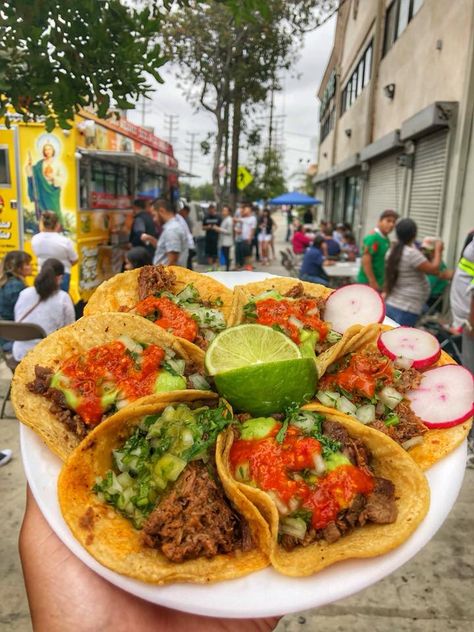 Best Taco Trucks in Los Angeles: Top 10 | About Time Best Street Tacos Los Angeles, Los Angeles Street Food, Tacos Los Angeles, Best Food In Los Angeles, Los Angeles Culture, Taco Truck Aesthetic, Street Tacos Aesthetic, Taco Truck Ideas, Taco Truck Tacos