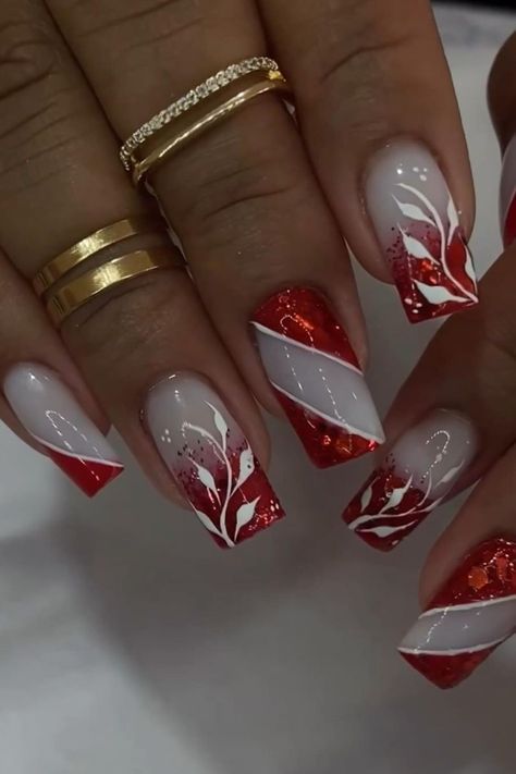 Elegant Touch Nails, Fancy Nail Art, Red Nail Art, Fancy Nails Designs, French Nail Designs, Christmas Nail Art Designs, Pretty Nail Art Designs, Christmas Nails Acrylic, Sparkle Nails