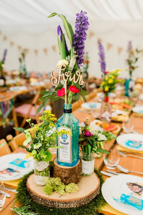 Wedding Table Themes, Festival Style Wedding, Spring Cottage, Round Paper Lanterns, Bottle Centerpieces, Eco Wedding, Beautiful Wedding Photography, Sustainable Wedding, Gin Bottles