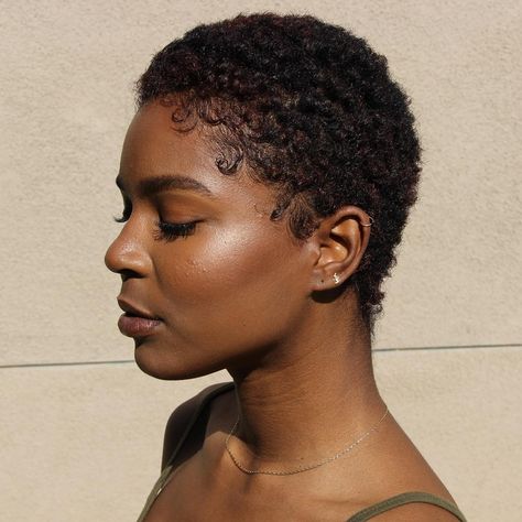 Nyzeire🌱 on Instagram: “This was 2 months ago before I did that real low cut. Now my hair is growing back from the shorter cut and I wish it would hurry up and get…” Low Cut Hairstyles, Big Chop Hairstyles, Big Chop Natural Hair, Natural Hair Twa, Cabello Afro Natural, Hairstyles Black Hair, Twa Hairstyles, Natural Hair Cuts, Natural Hair Short Cuts