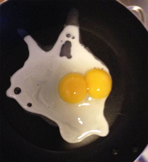 The Egg I Cracked That Looks Like A Scared Ghost Funny Eggs, Friday Humor, 웃긴 사진, Memes Humor, E Card, Funny Tweets, Bones Funny, Funny Posts, Funny Cute