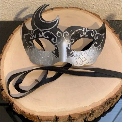 Moon Masquerade Mask, Luna Costume, Goth Mask, Masquerade Mask Black, Moon Mask, Glitter Mask, Moon Luna, Ball Party, Mask Masquerade