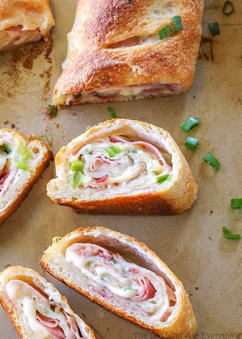 Leftover Ham Casserole, Cheese Stromboli, Ham And Noodle Casserole, Easter Meal, Ham And Swiss, Stromboli Recipe, Leftover Ham Recipes, Fingerfood Party, Leftover Ham