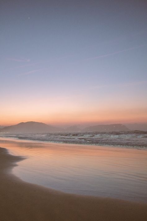 Free Photo of a Beach During Dusk Stock Photography beach sunset Beach At Dusk, Black Sand Beach, Soothing Colors, Breath Of Fresh Air, Beach Aesthetic, Boho Beach, My Happy Place, Beach Sunset, Free Photo