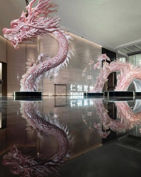 3D paper dragon by Nan Paper Art as seen on allthingspaper.net Paper Chinese Dragon, Dragon 3d Art, Dragon Installation, Installation Art Ideas, Dragon Decorations, Viet Art, Paper Art Installation, Chinese Dragon Art, Chinese Sculpture