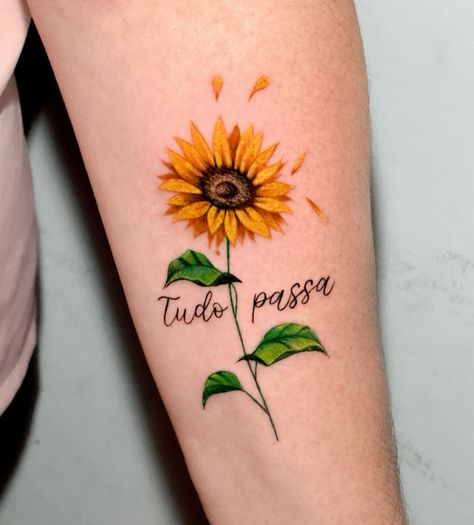 Girasoles Tattoo, Tattoo Mujer, Flower Tattoo Ideas, Inkbox Tattoo, Sunflower Tattoos, Tatuaje A Color, Acrylic Painting Flowers, Memorial Tattoos, Unique Flower