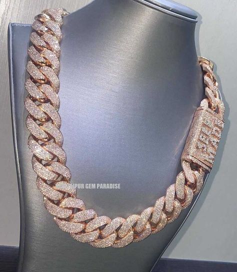 none Diamond Cuban Link Chain, Cuban Link Chain Men, Dope Jewelry Accessories, Rapper Jewelry, Miami Cuban, Dope Jewelry, Custom Pendants, Expensive Jewelry, Diamond Chain