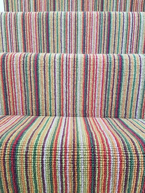 Striped Stair Carpet, Stair Carpet Ideas Colour, Stair Carpeting, Carpeted Staircase Ideas, Hallway Renovation, Stair Carpets, Stairway Carpet, Nest Ideas, Stairs Carpet