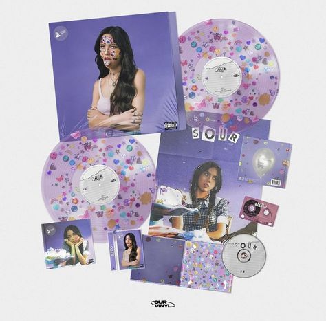 Vinyl Booklet Design, Vinyl Disk Aesthetic, Kpop Vinyl Aesthetic, Olivia Rodrigo Sweet Album Cover, Music Album Covers Olivia Rodrigo, Olivia Rodrigo Record, Sour Olivia Rodrigo Vinyl Record, Album Stickers, Vynil Ideas