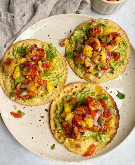 This pineapple salsa is the perfect amount of sweetness where you get your sweet tooth covered but it’s still a super healthy and simple dish!! Shrimp Tostadas, Tostada Recipes, Chicken Tostadas, Chopped Pineapple, Shrimp Avocado, Taco Truck, Healthy Shrimp, Frozen Shrimp, Pineapple Salsa