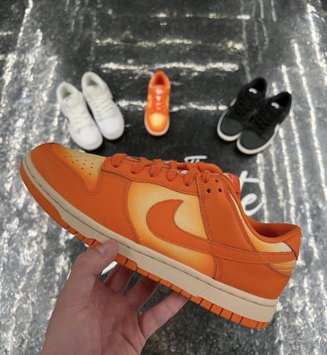 Sneakers 2022, Orange Ombre, Aesthetic Shoes, Nike Dunk Low, Nike Cortez Sneaker, Dunk Low, Nike Dunk, Random Pics, Dream Clothes