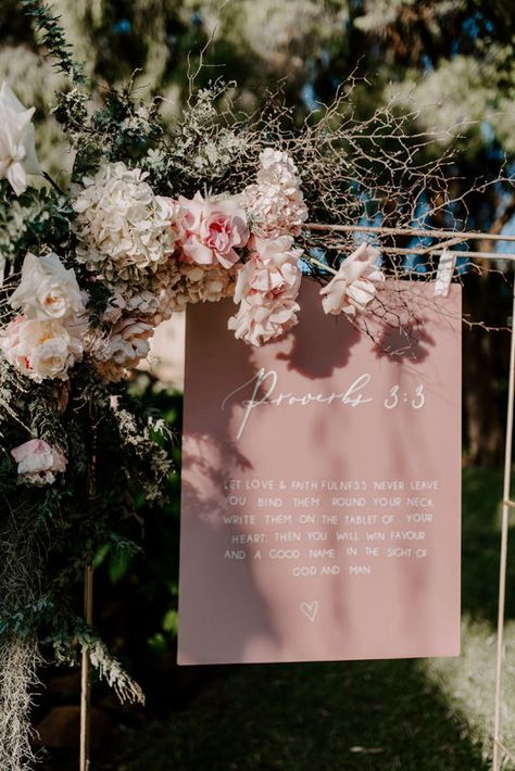 Summer Vow Renewal Ideas, Vowl Renual Ideas, Backyard Vow Renewal Ideas, Vow Renewal Ceremony Ideas, Vowel Renewal Ideas, Renewing Vows Ideas, Simple Vow Renewal, Vow Renewal Decor, Bow Renewal