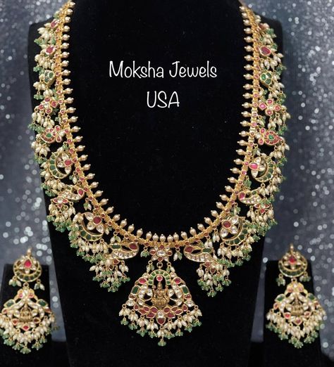 Bridal Jewellery Design, Chandbali Earrings, Gold Wedding Jewelry, Black Beaded Jewelry, Gold Bride Jewelry, Gold Jewellery Design Necklaces, Indian Wedding Jewelry, Jewelry Design Necklace, Bride Jewellery