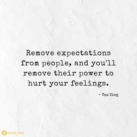 Quotes About Expectations, Expectations Quotes, Expectation Quotes, Brunette Bob, Quotes For Life, Tiny Tales, Empowerment Quotes, Advice Quotes, Self Quotes