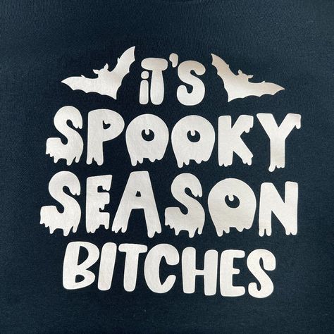 It's Spooky Season Bitches T Shirt Vinyl Design Nwot Cute Halloween T Shirts, Chevy Stickers, Halloween Shirt Ideas, Its Spooky Season, Spooky Shirts, Spooky Tshirt, School Emergency Kit, Halloween Duos, Halloween Shirt Design