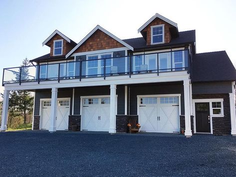 Garage Apartment Plan, 053G-0032 Craftsman Carriage House, Granny Unit, Above Garage Apartment, Garage Homes, Garage Packages, Garage With Living Quarters, Garage Apartment Plan, Architecture Homes, Plan Garage