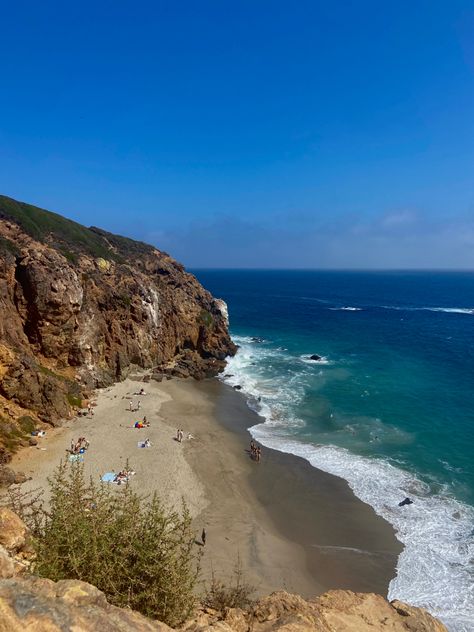 Malibu California Aesthetic, Malibu Beach California, Point Dume Malibu, Malibu Rising, Cali Trip, Travel 2024, California Trip, Los Angeles Travel, Malibu Beach