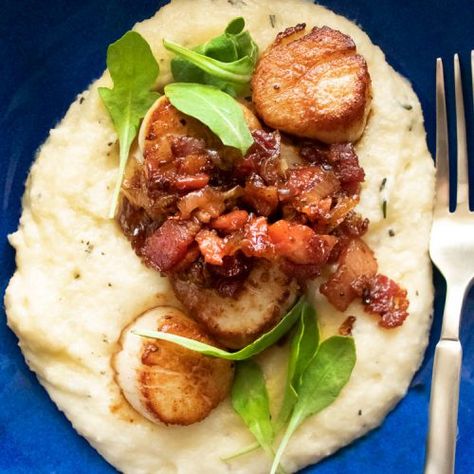 Seared Scallops with Bacon Jam and Rosemary Polenta - About Dinner Thyme Rosemary Polenta, Scallops With Bacon, Seared Scallops, Sea Scallops, Bacon Jam, Bacon Grease, Scallops Seared, Fresh Rosemary, Polenta