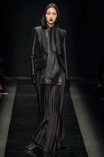 Look Gatsby, 2015 Fashion Trends, Ellie Saab, Emanuel Ungaro, 2015 Fashion, Dark Fashion, Fall 2015, Couture Fashion, Autumn Winter Fashion