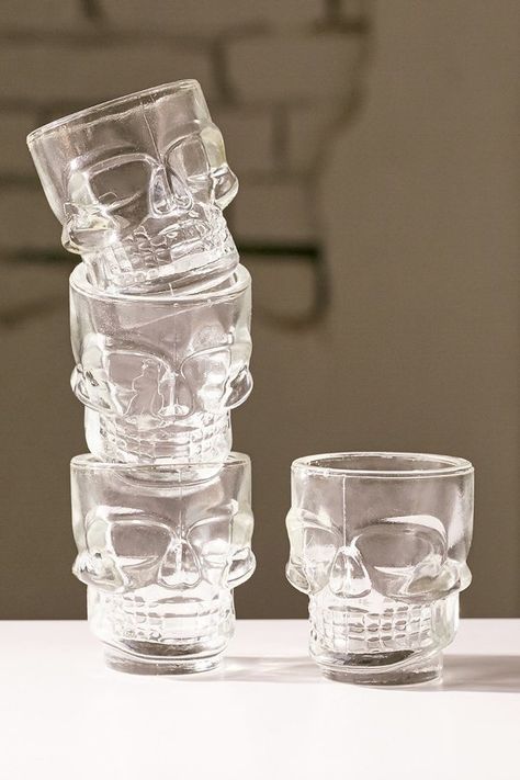 Skull Shot Glass. Set of 4 clear glass shooter glasses. Also great tealight candle holders. Skull Kitchen, Alcohol Glasses, Skull Shot Glass, Tequila Shots, Shot Glass Set, Absolut Vodka, Pub Decor, Bar Glassware, Fun Shots