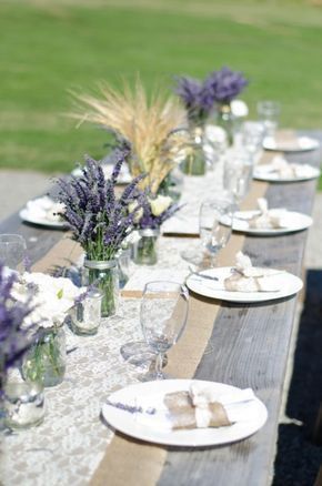 Purple and Gray Wedding Table Decor Lavender Wedding Decorations, Wedding Table Decorations Purple, Wedding Table Layouts, Lavender Wedding Theme, Deco Champetre, Tafel Decor, Unique Wedding Flowers, Outdoor Dinner, Rustic Wedding Centerpieces