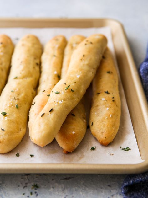 Easy No-Knead Breadsticks - Completely Delicious Breadsticks Easy, Bread Sticks Recipe, Garlic Breadsticks, Bread Roll, No Knead, Breadsticks, Italian Seasoning, Sweet Savory, Scones