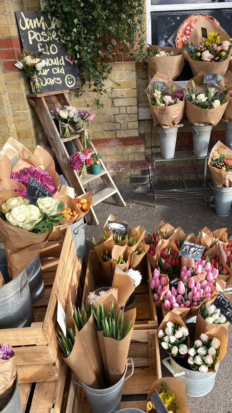 #spring #floral #flowers #market #aesthetic Flower Market Aesthetic, Farmers Market Aesthetic, 2023 Board, Flowers Market, Market Aesthetic, Fresh Flower Market, Farm Store, Flower Farmer, Fresh Flower