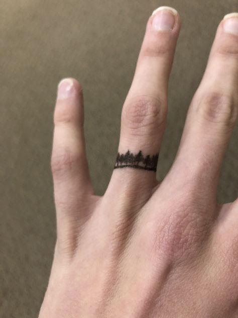 Tree line ring, pen tattoo Men Finger Tattoos, Tattoo Wedding Rings, Pen Tattoo, Sharpie Tattoos, Forest Tattoos, Initial Tattoo, Ring Tattoos, Tree Line, Tree Tattoo