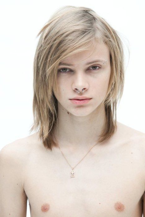 Androgynous beauty Emo Teen Boy, Stav Strashko, Male Hairstyles, Androgynous Models, Model Boy, Hair Styles 2014, 2015 Hairstyles, Boys Long Hairstyles