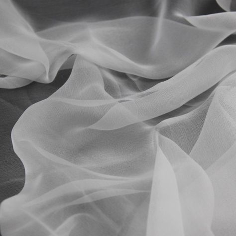 The difference between chiffon, organza and other commonly misunderstood fabrics Eco Textile, Eco Fabric, Wedding Fabric, Silk Organza, Natural Silk, Tulle Fabric, 가을 패션, Vintage Hairstyles, Silk Chiffon